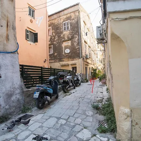 Con Brio アパート コルフ島